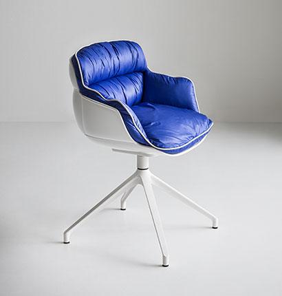 UPHOLSTERED CHAIR CHOPPY U