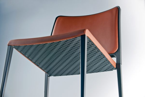 UPHOLSTERED CHAIR MYA 711