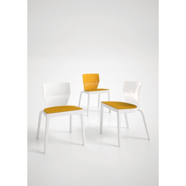 UPHOLSTERED CHAIR BI