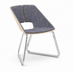 GEPOLSTERED SESSEL HUG SLEDGE