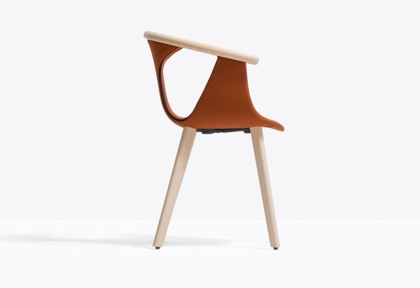 Upholstered armchair FOX 3723