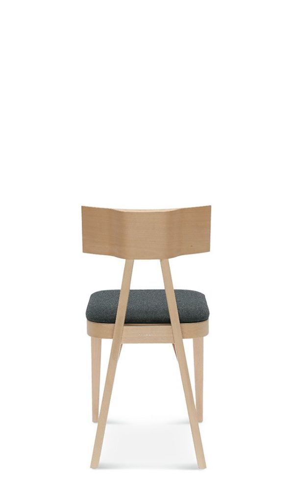 Chair Akka