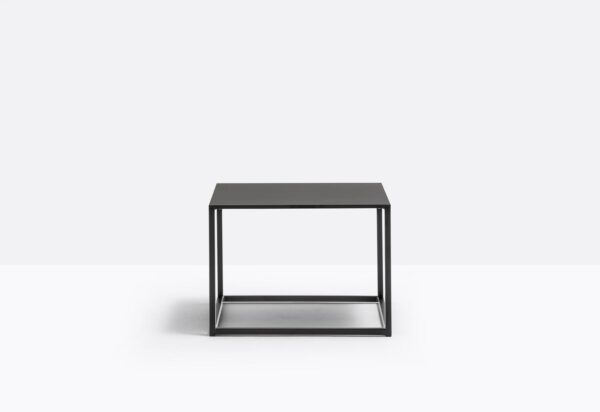 Tisch Code 50x50x36 cm
