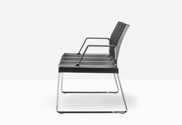 PLURAL P02023 multi-seat