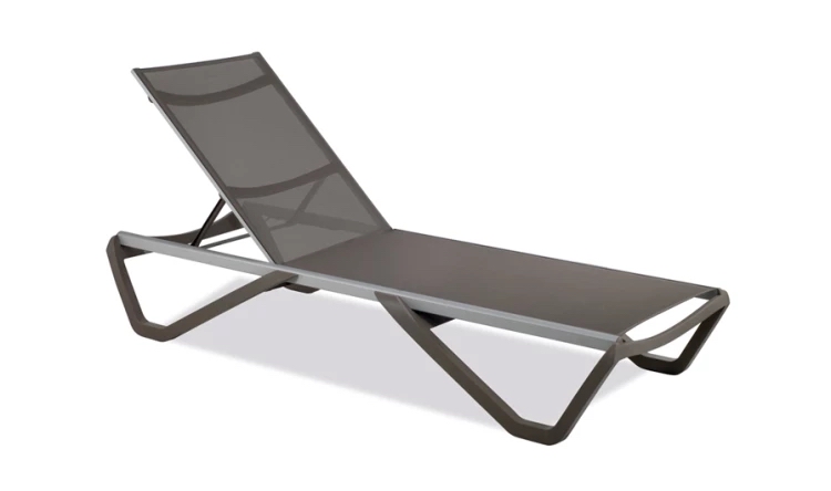Zahradní lehátko ideální pro komerční použití