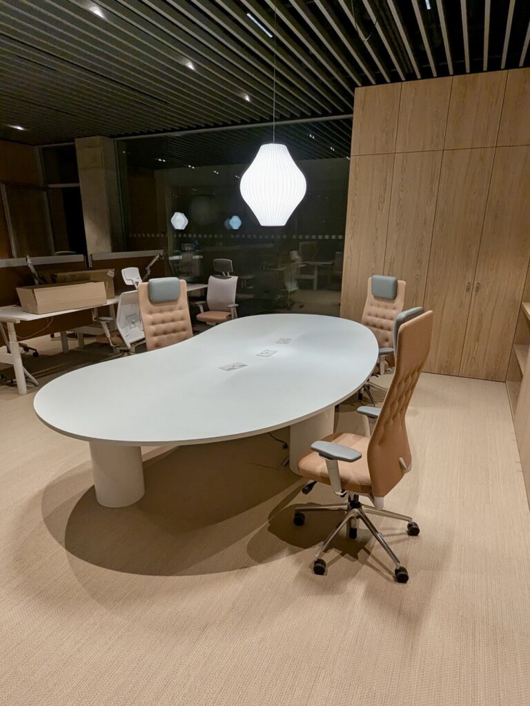 Designed by an architect, manufactured by Alupress 2024